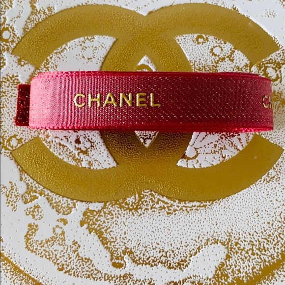 CHANEL Authentic Red with Gold Lettering Ribbon - Picture 4 of 10